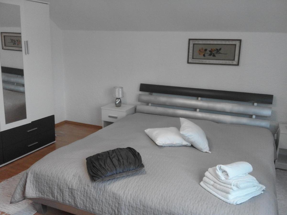 Sobe Za Nocenje Gospic Hotel Eksteriør billede